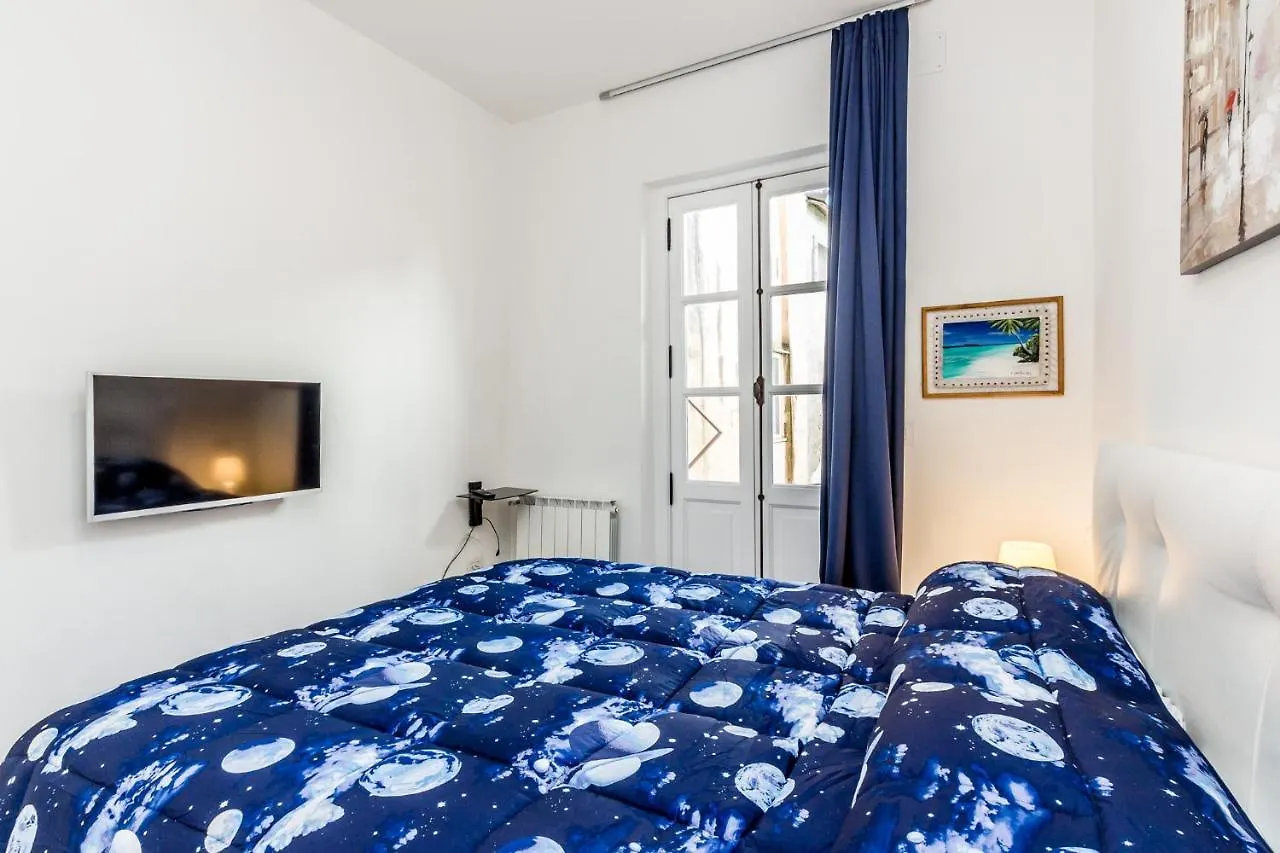 Apartmán Elegant House Via Pia Savona
